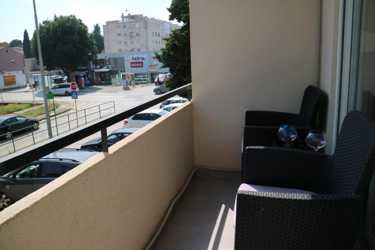 Apartman Mark Apartment Pula Exterior photo